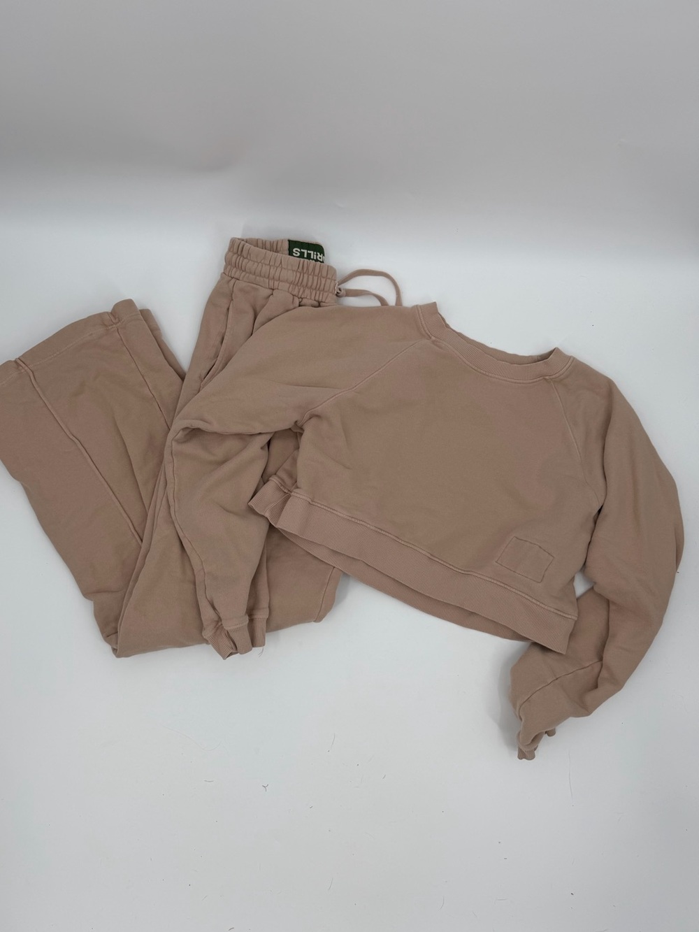 Daily Drills Cropped Set, Taupe, XS/S ✨